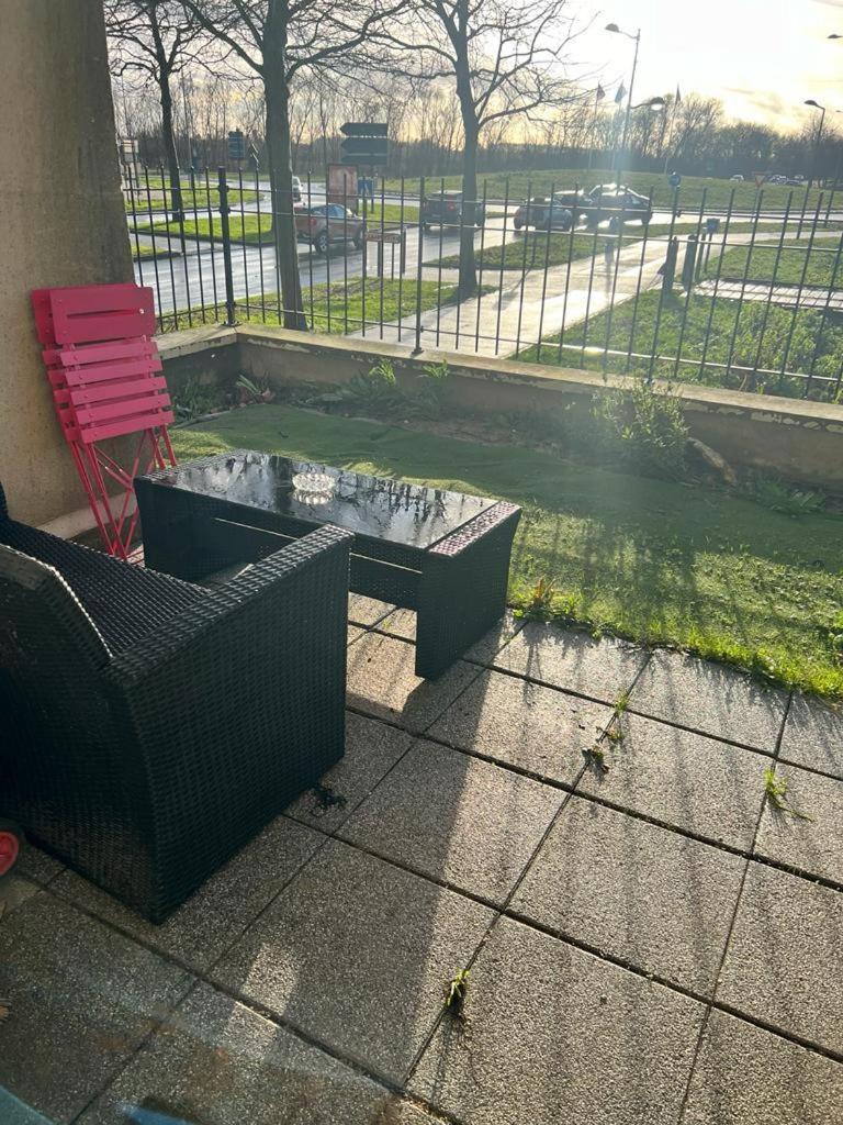מונטבראן Appartement 5Min Gare Rer Disneyland Paris Val D'Europe La Vallee Village Parking Inclus מראה חיצוני תמונה