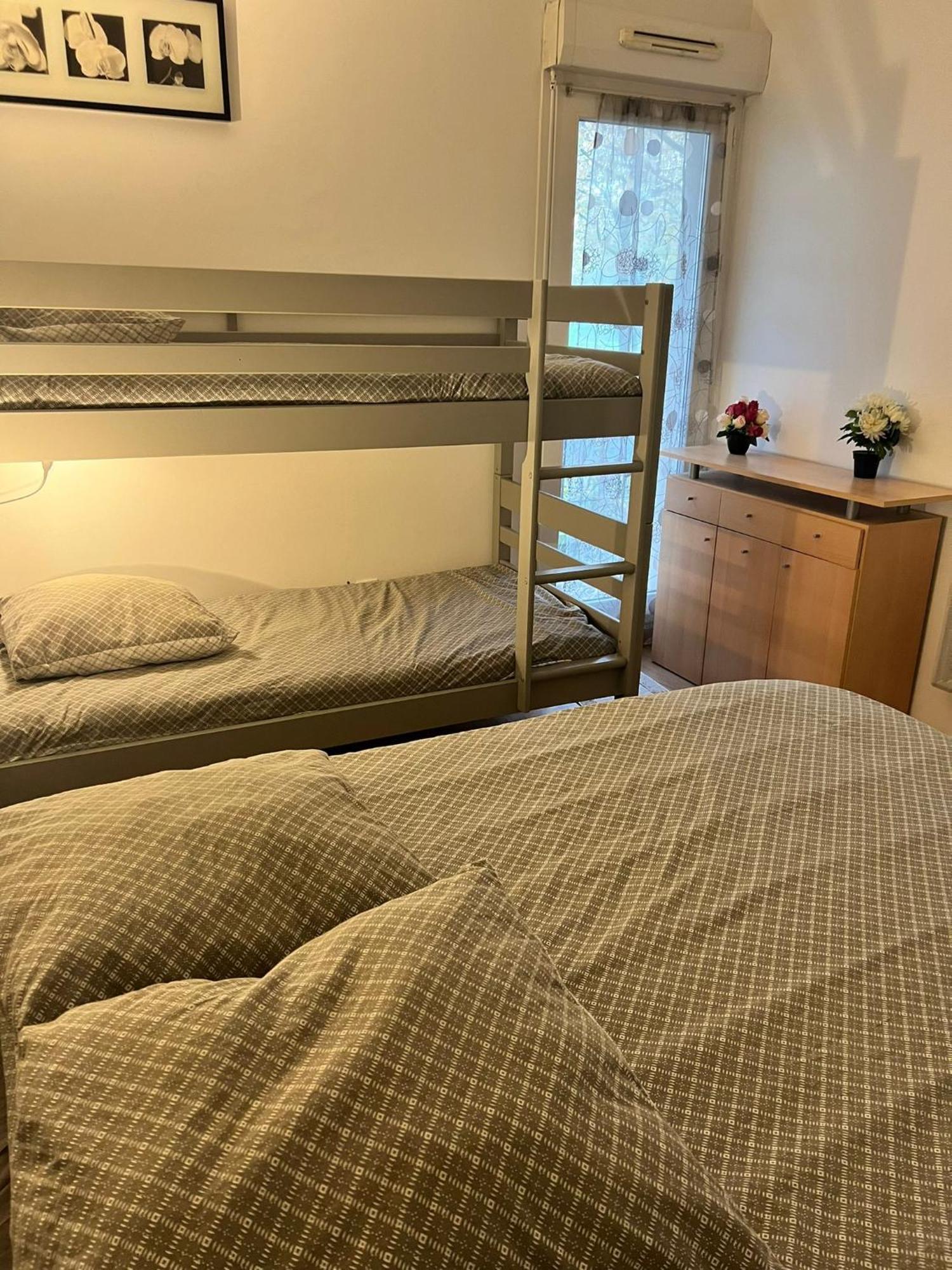 מונטבראן Appartement 5Min Gare Rer Disneyland Paris Val D'Europe La Vallee Village Parking Inclus מראה חיצוני תמונה