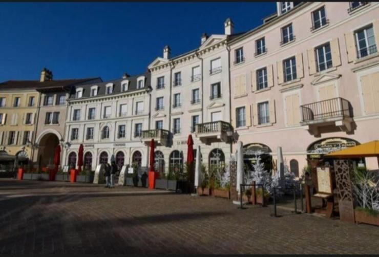 מונטבראן Appartement 5Min Gare Rer Disneyland Paris Val D'Europe La Vallee Village Parking Inclus מראה חיצוני תמונה
